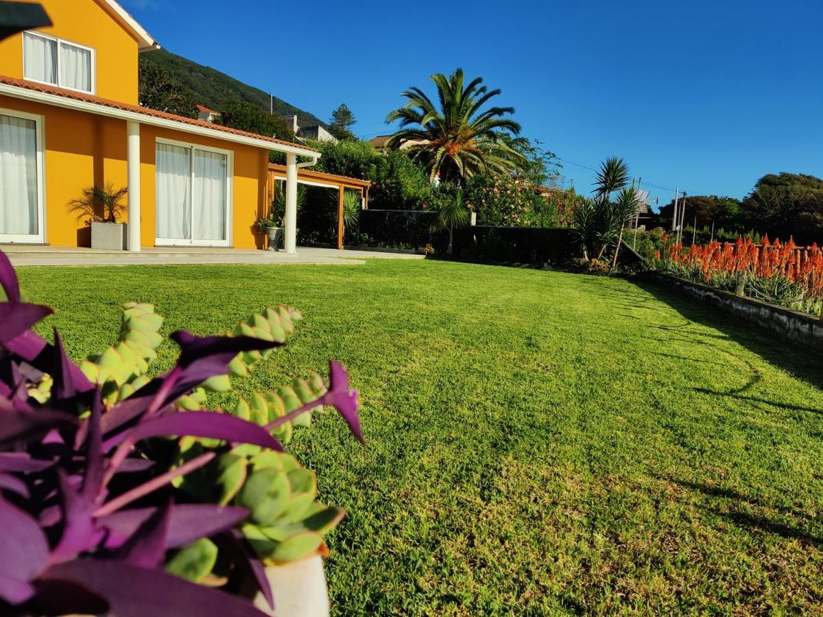 Casa D'Avo Guesthouse And Apartment Urzelina Esterno foto