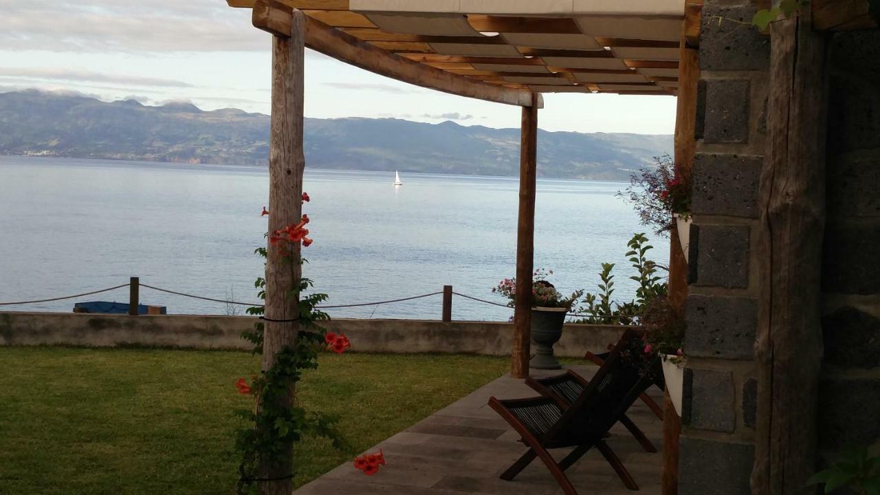 Casa D'Avo Guesthouse And Apartment Urzelina Esterno foto