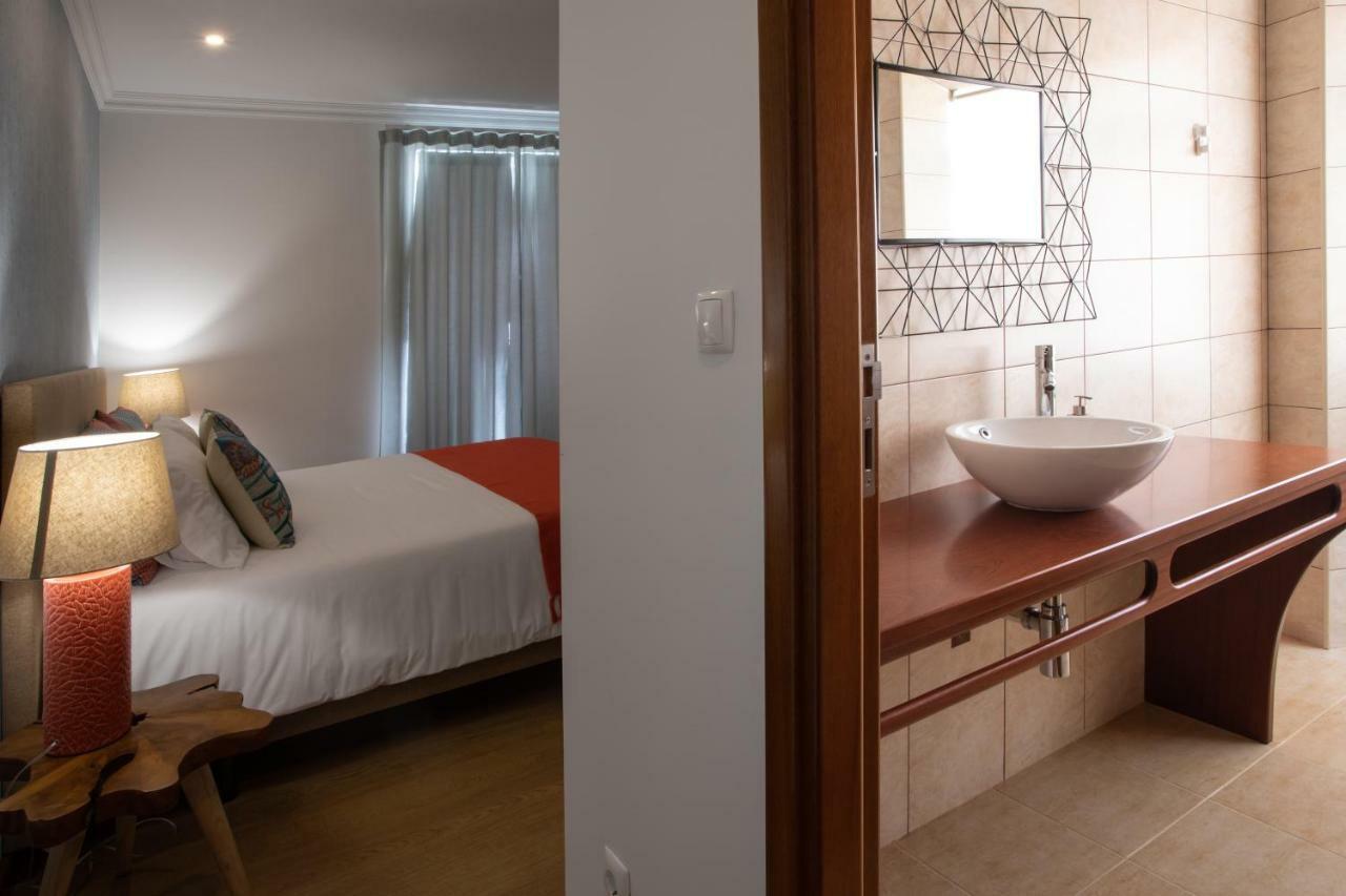 Casa D'Avo Guesthouse And Apartment Urzelina Esterno foto